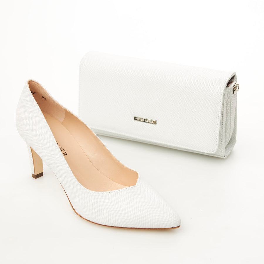 Peter Kaiser Ivory Leather Clutch Bag - nozomishoes.ie