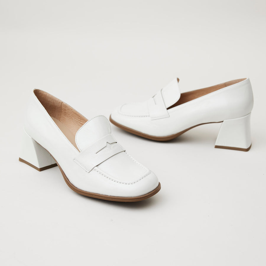 Wonders White Patent Leather Heeled Brogues - Nozomi