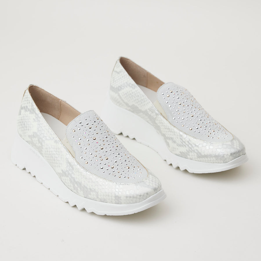 Wonders Beige Croc Leather Flatform Shoes - Nozomi