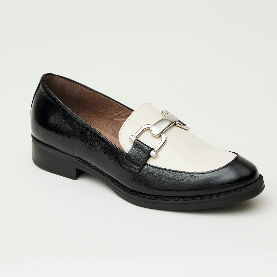 Wonders Black and Cream Leather Loafers - Nozomi